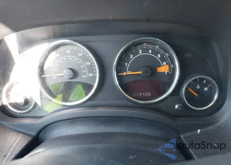 2016 Jeep Compass Latitude из США, поврежденный, VIN 1C4NJCEB2GD651356